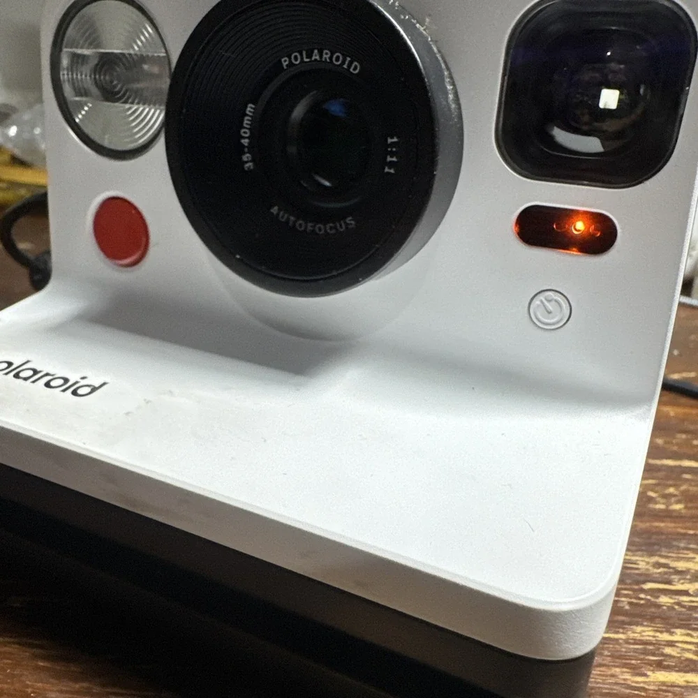 Polaroid Now 2nd Generation I-Type Instant Film Camera - Vintage White (9130)